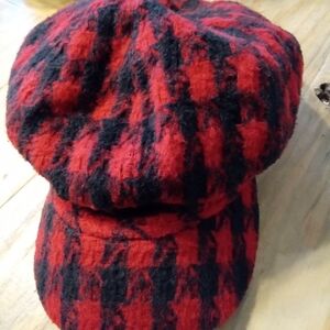 Red and Black Houndstooth Newsboy Cap
